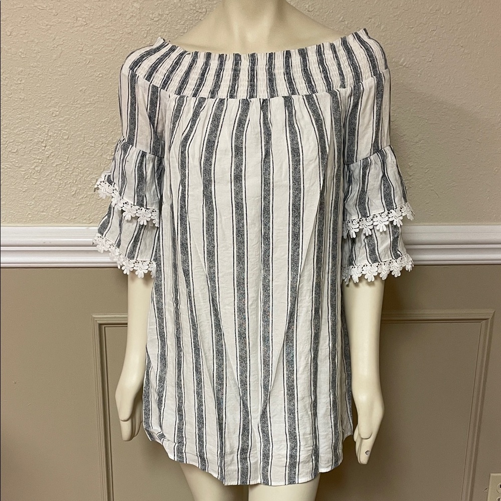 Altar'd State Off-Shoulder Blouse with Lace Trim - Black and White